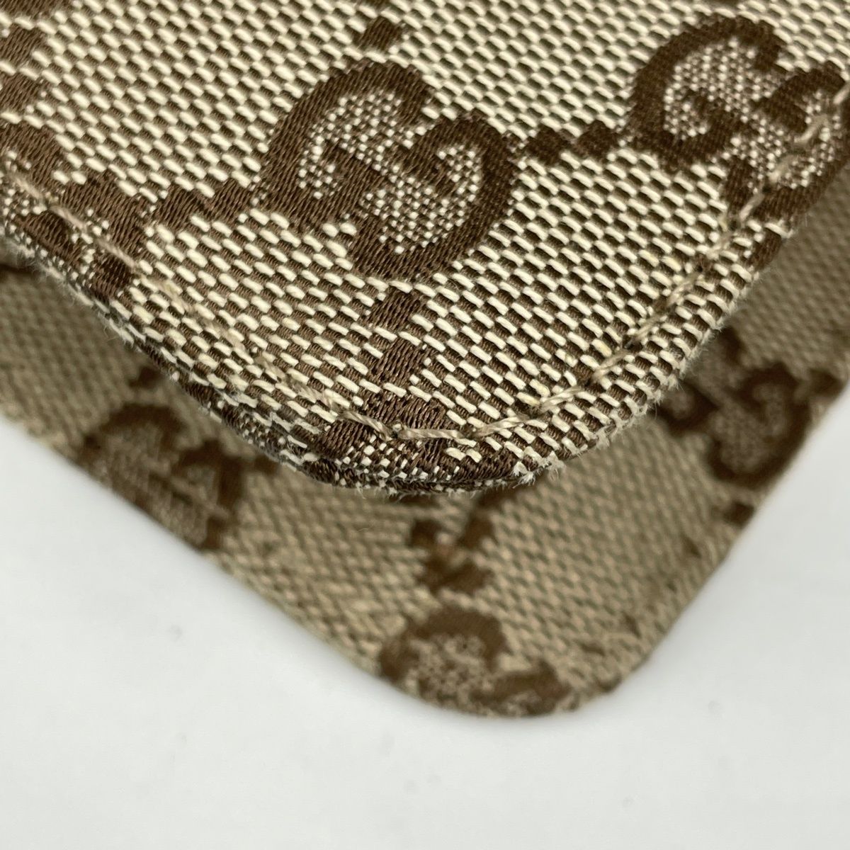 Gucci GG Pattern Shoulder Bag Canvas Brown — view 3
