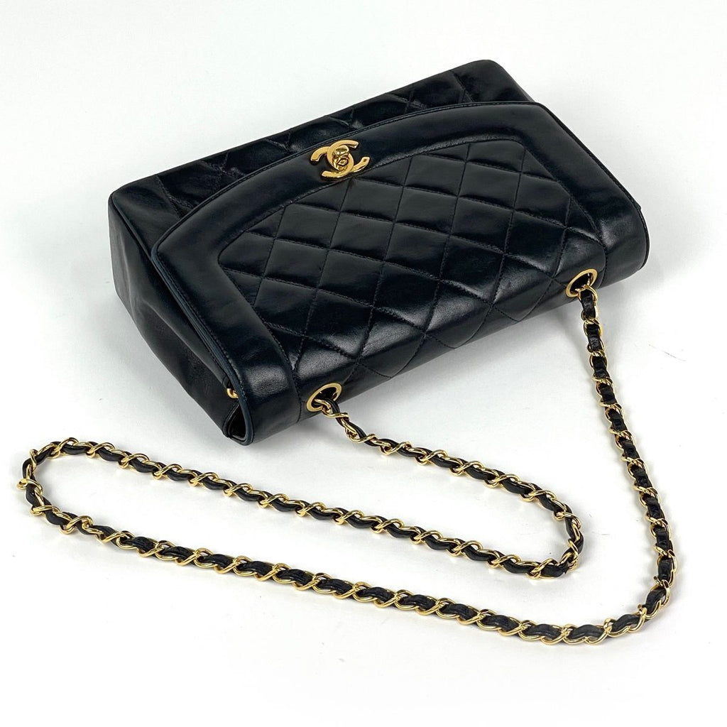 Chanel Diana Quilted Single Flap Chain Shoulder Bag CC Logo Leather Black — view 7