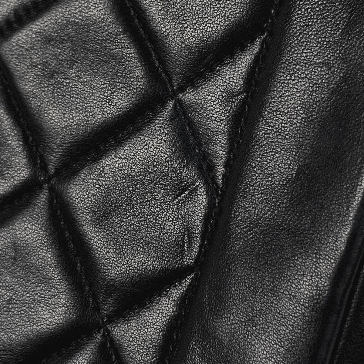 Chanel Diana Quilted Single Flap Chain Shoulder Bag CC Logo Leather Black — view 5