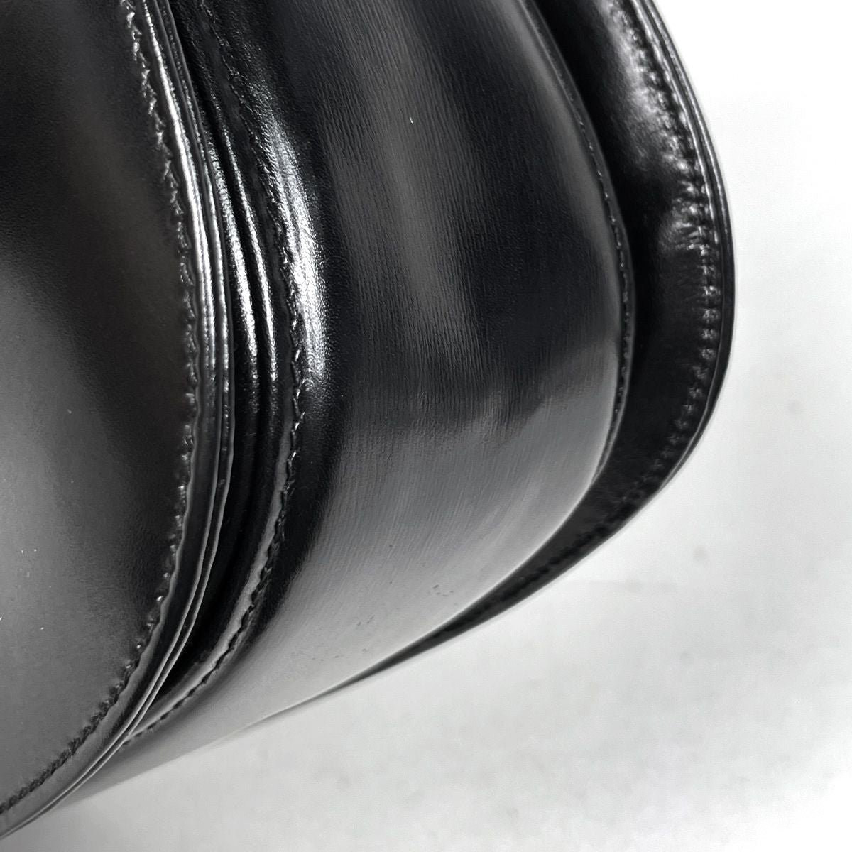Gucci Bamboo Handbag 2-Way Vintage Leather Black — view 3