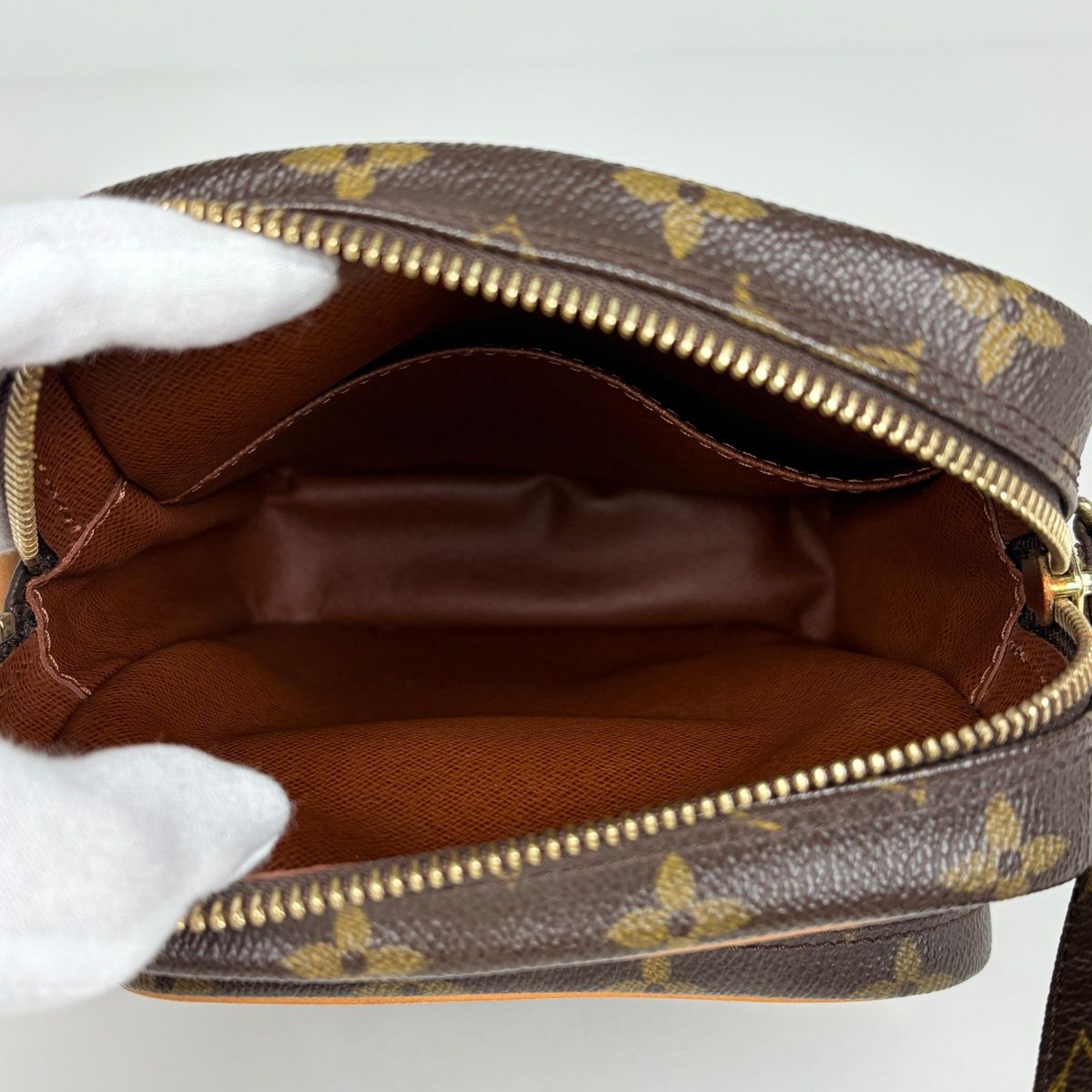 Louis Vuitton Amazon Shoulder Bag Monogram Brown — view 7