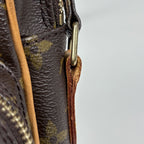 Louis Vuitton Amazon Shoulder Bag Monogram Brown — view 5