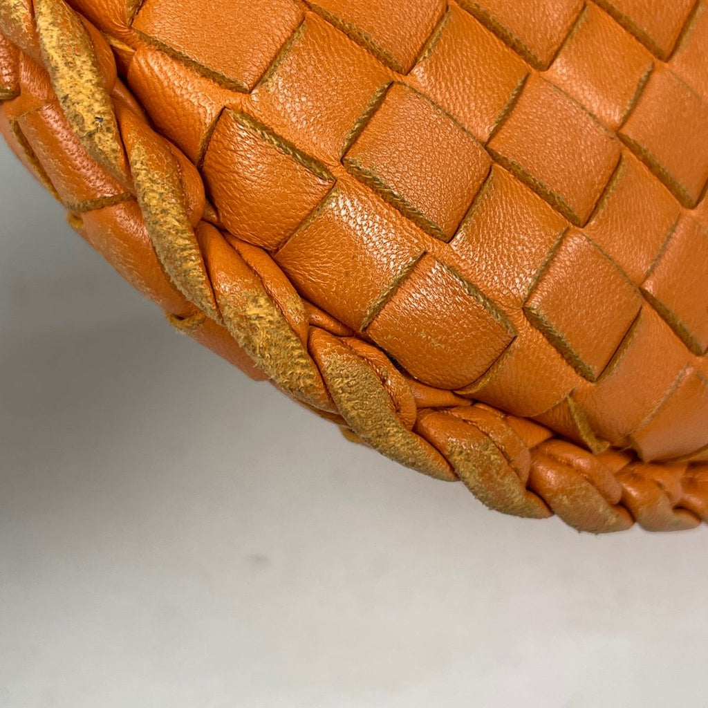 Bottega Veneta Intrecciato Shoulder Bag Hobo Leather Orange — view 3