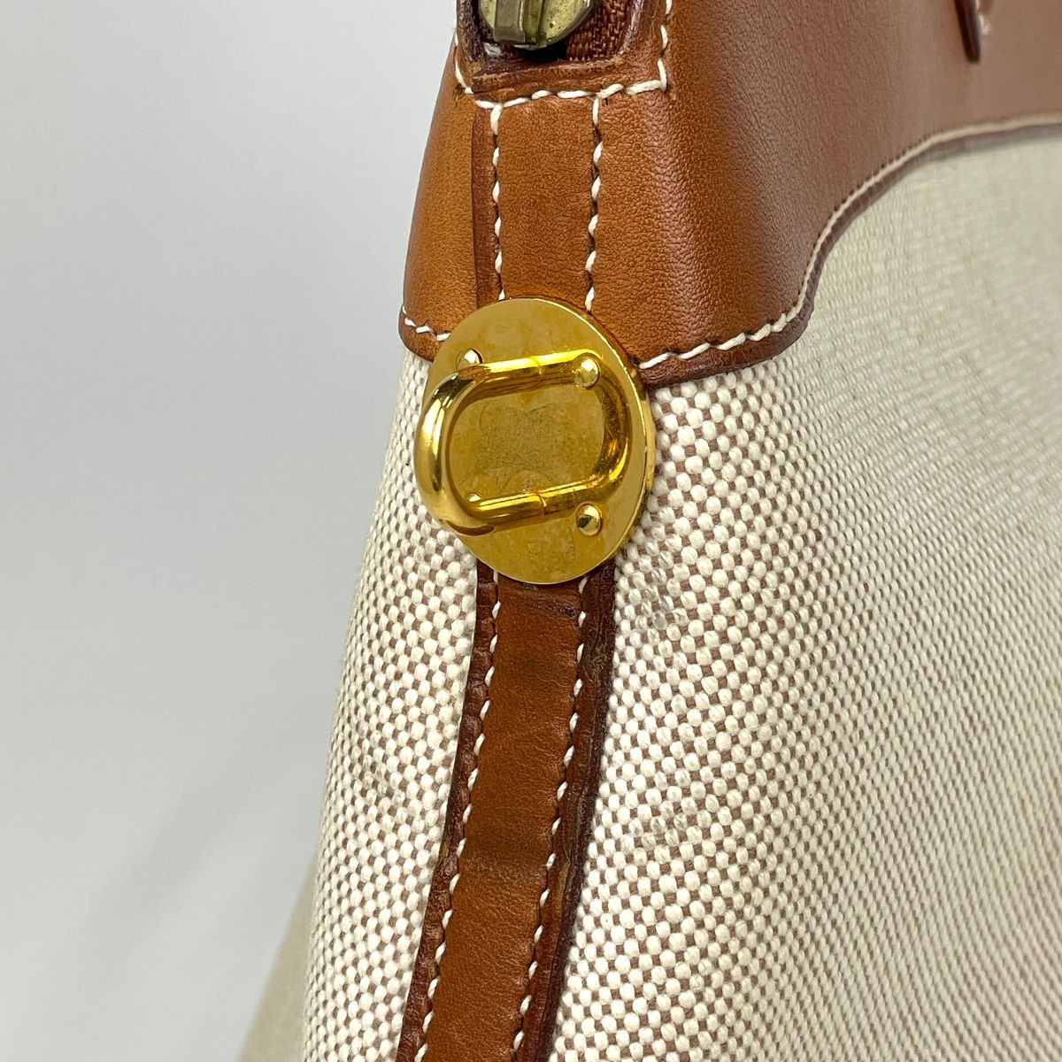 Hermes Bolide 35 Handbag Toile Ash Brown — view 4