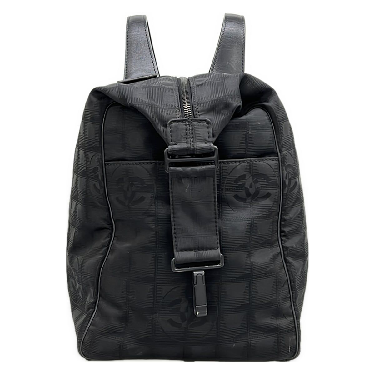 Chanel Boston Bag New Travel Line Black Leather — view 4