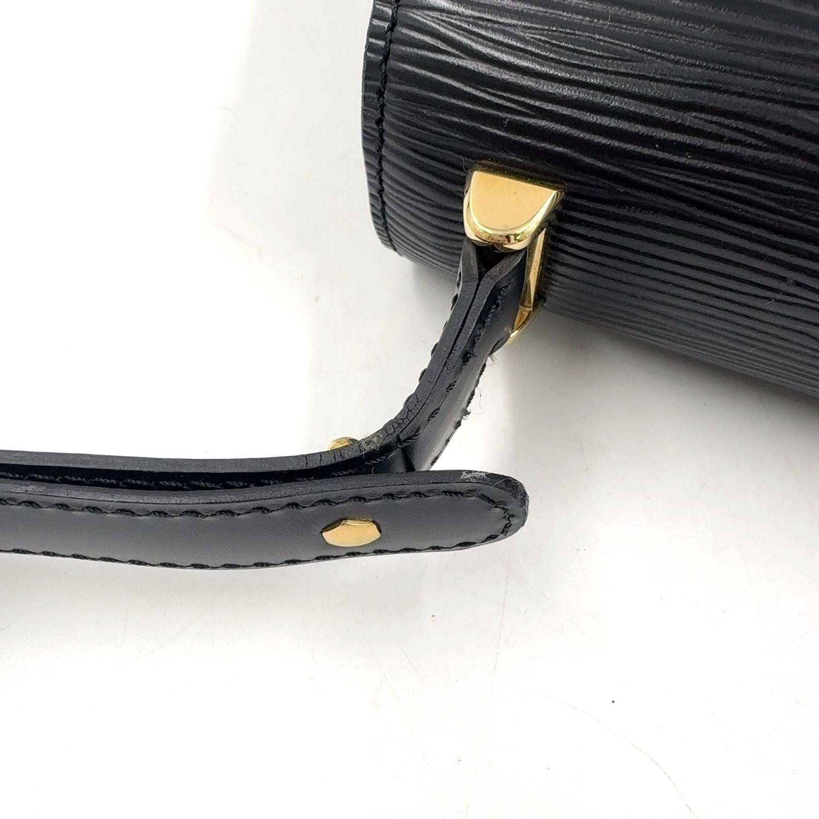 Louis Vuitton Epi Noir Leather Black Shoulder Bag Gold — view 6