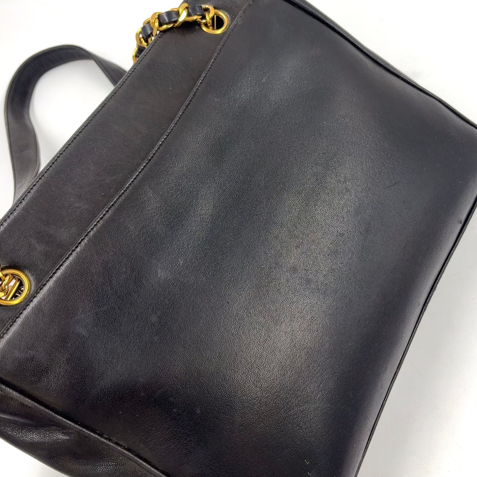 Chanel CC Logo Caviar Leather Black Shoulder Bag Gold — view 8