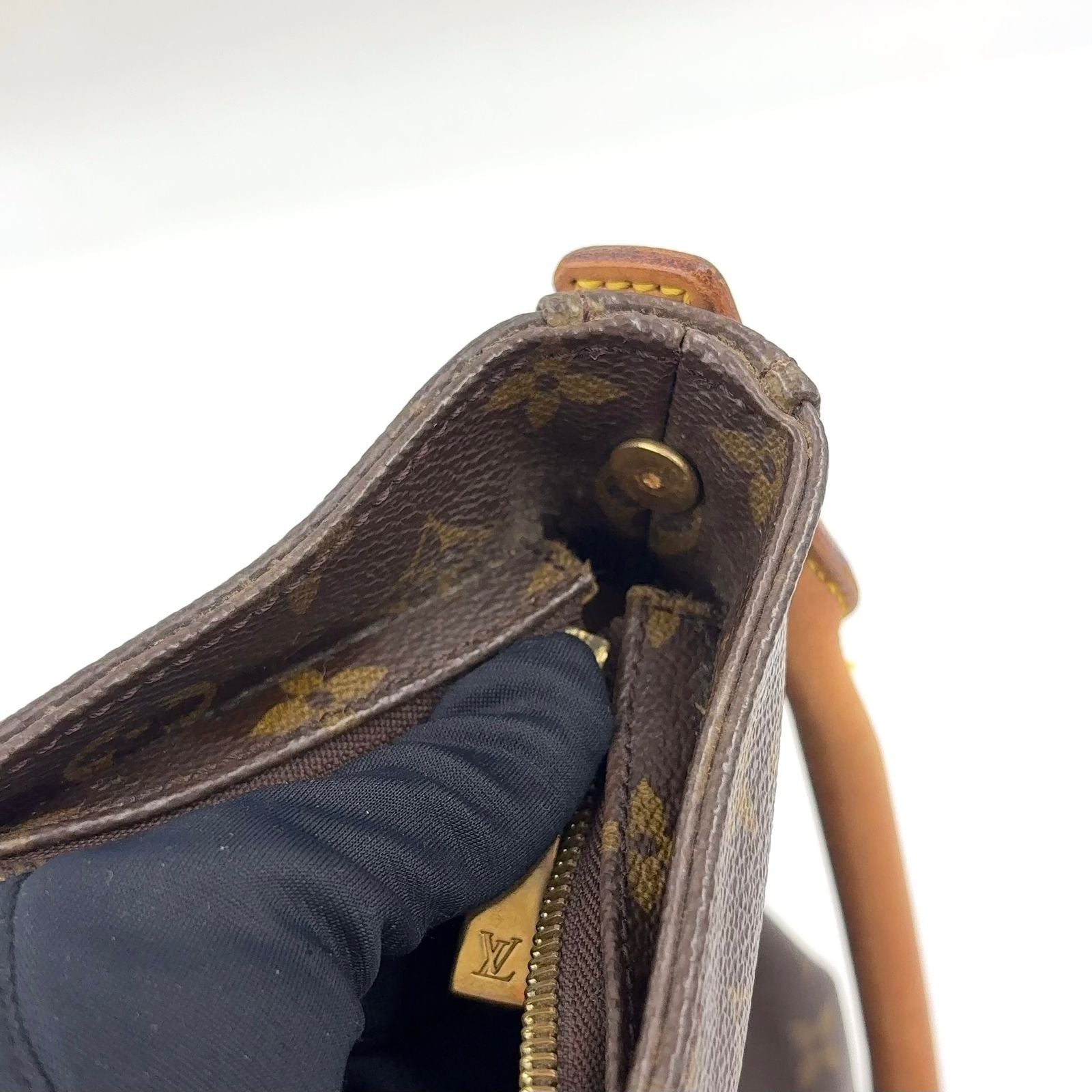 Louis Vuitton Looping GM Monogram Leather Brown Shoulder Bag Gold — view 9