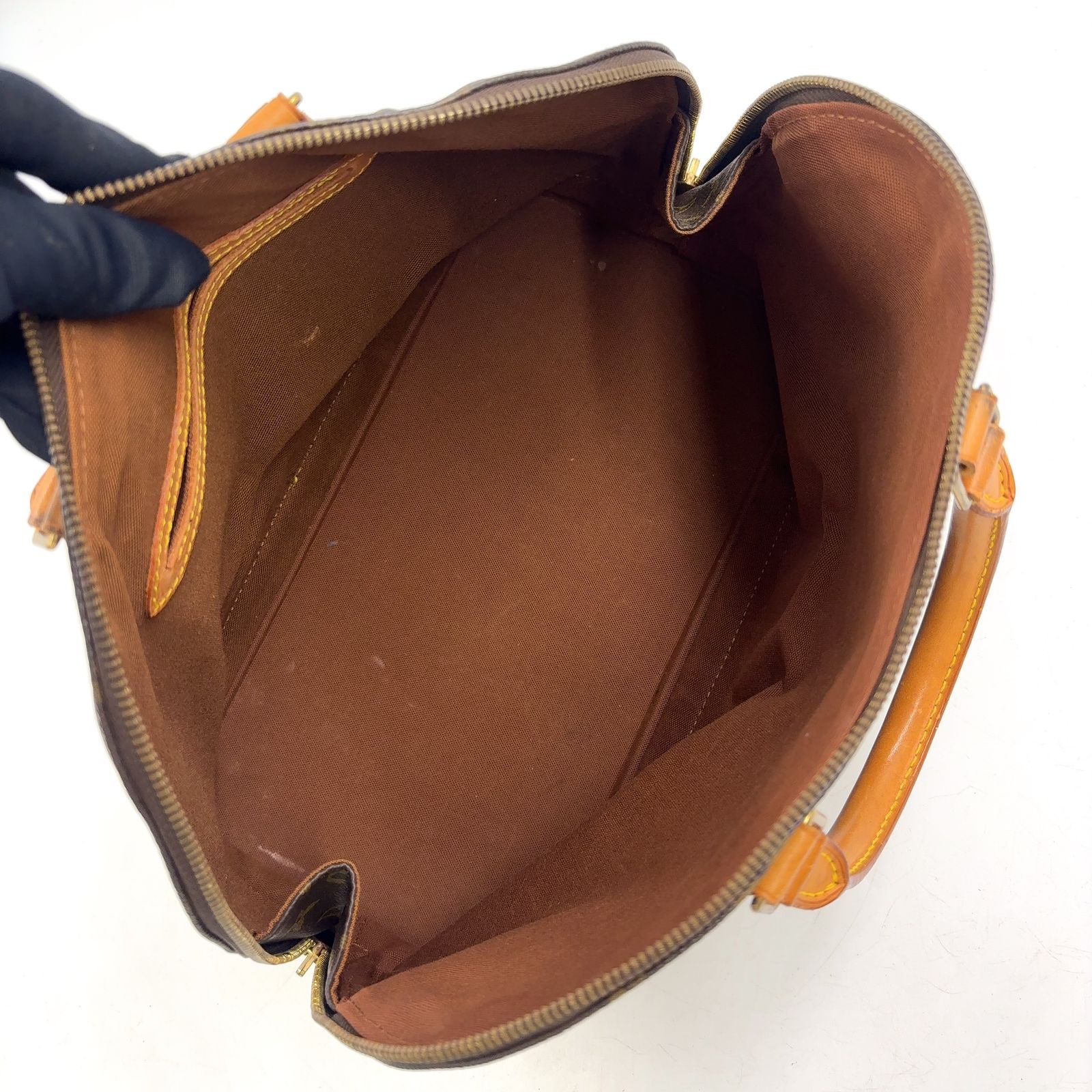 Louis Vuitton Alma PM Monogram Leather Brown Handbag Gold — view 3