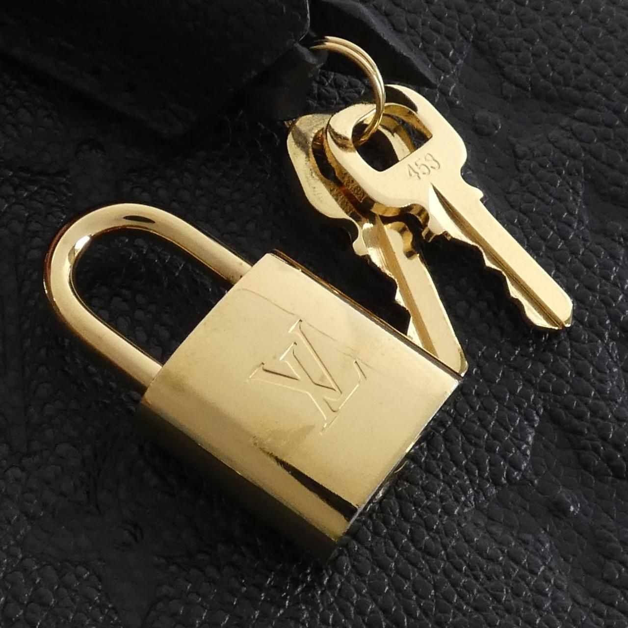 Louis Vuitton Monogram Empreinte Montaigne BB — view 5