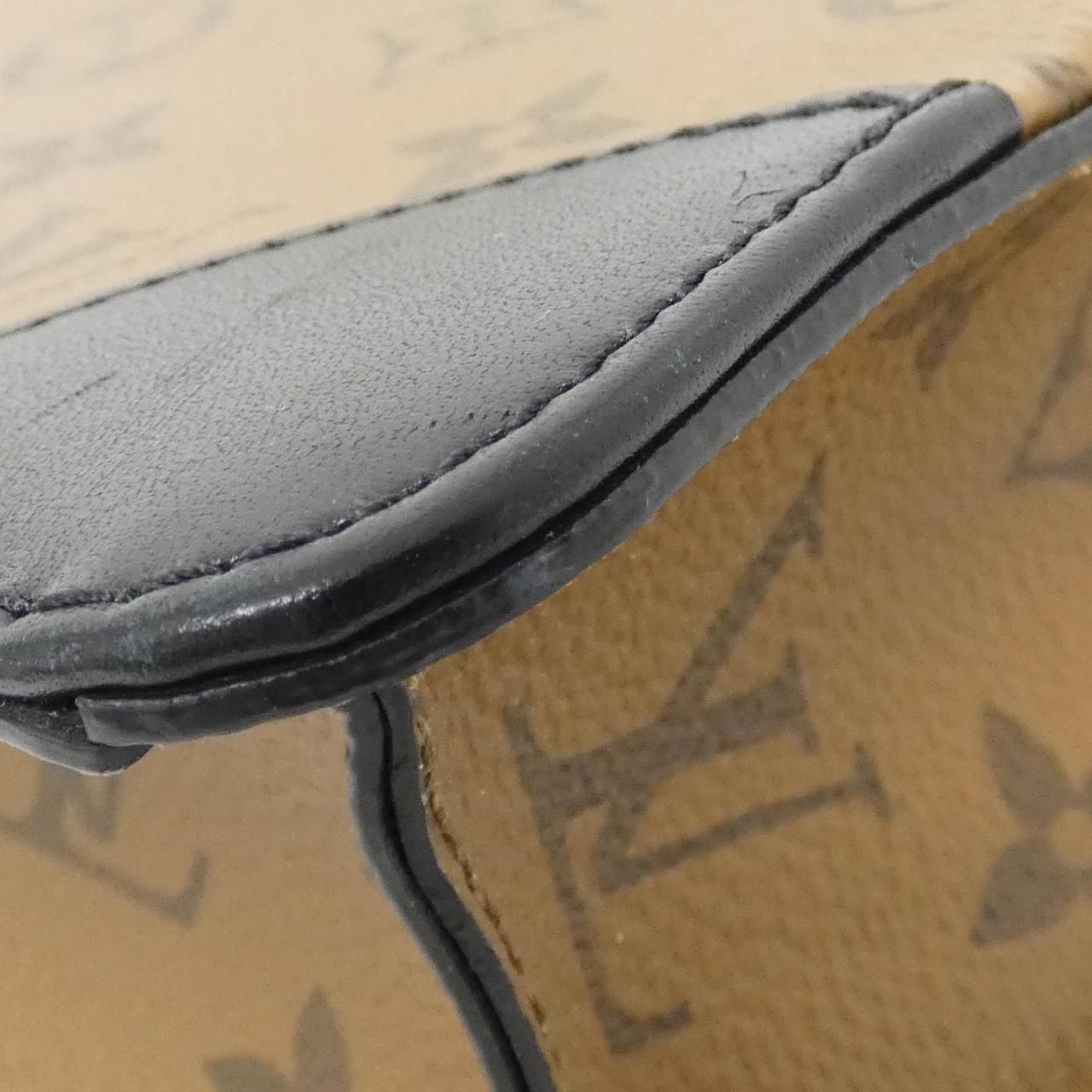 Louis Vuitton Monogram Reverse City — view 3