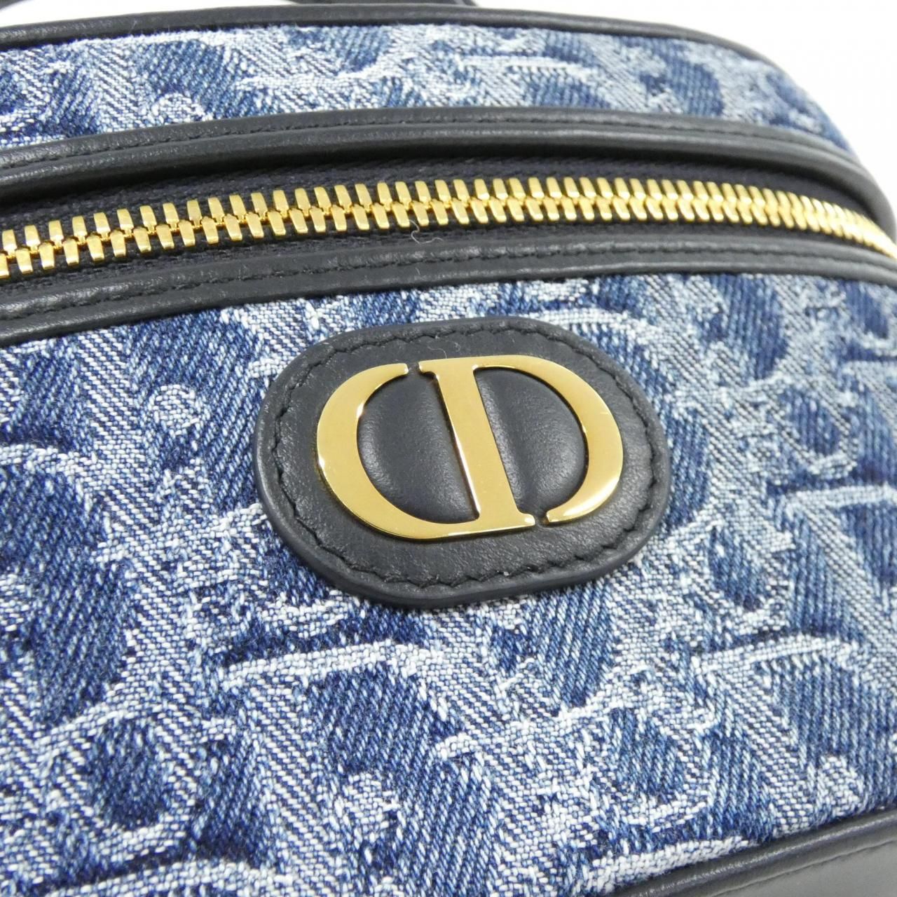 Dior Oblique 30 Montaigne Vanity — view 4