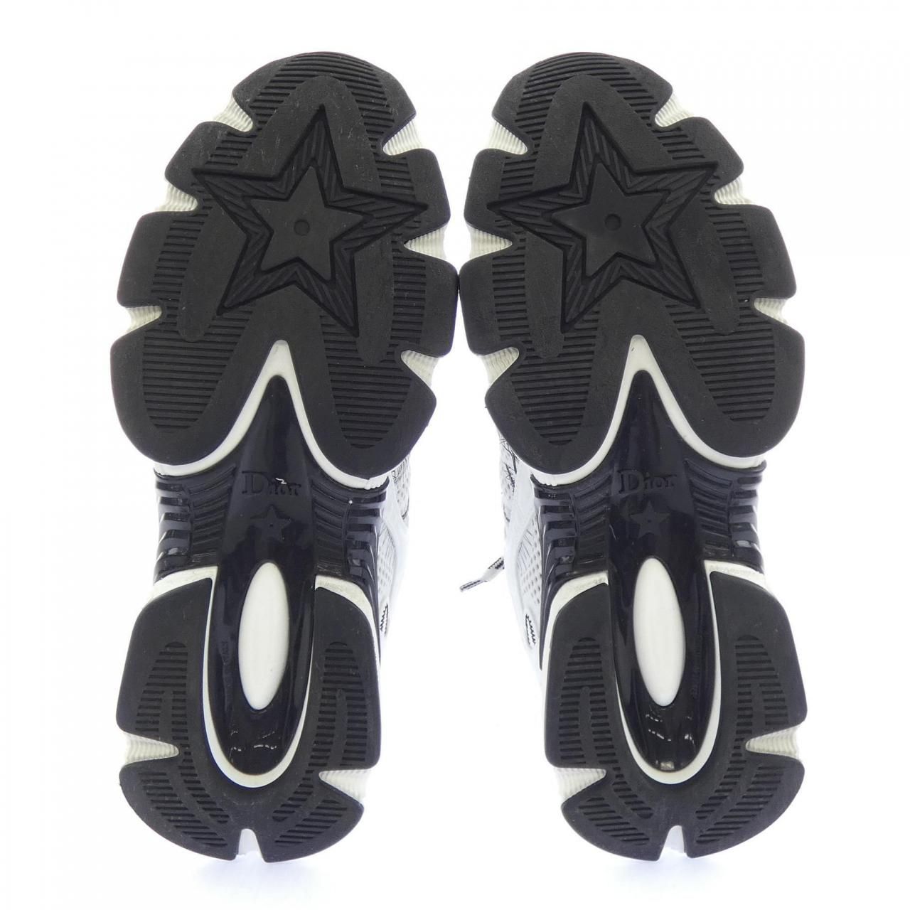 Dior Chrono Sneakers White — view 4