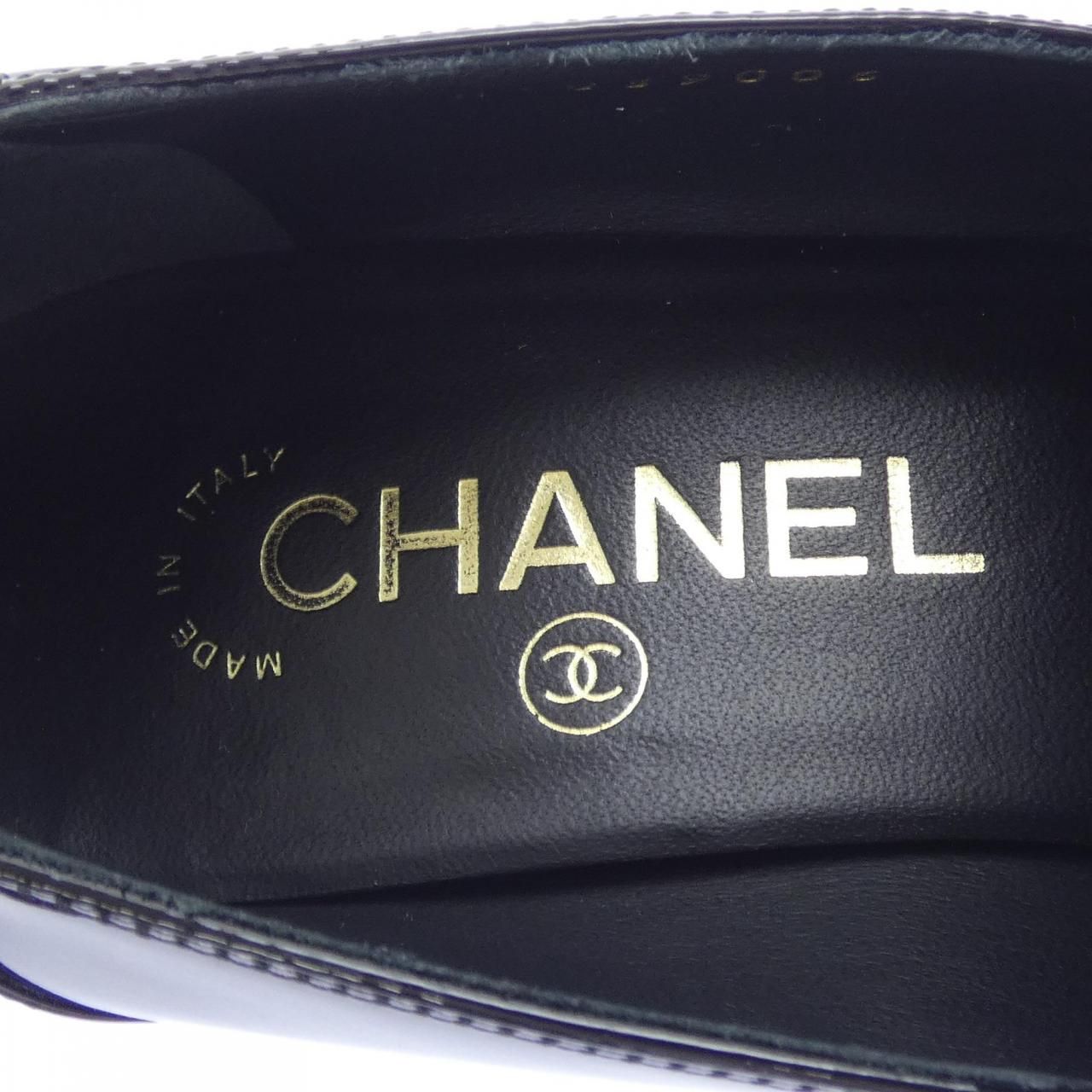 Chanel Loafers Shoes Black — view 6