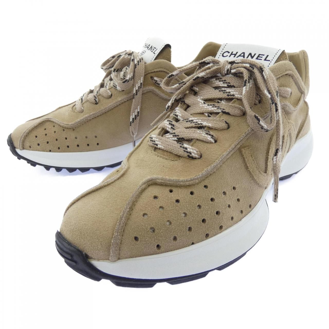 Chanel Sneakers Beige — view 3
