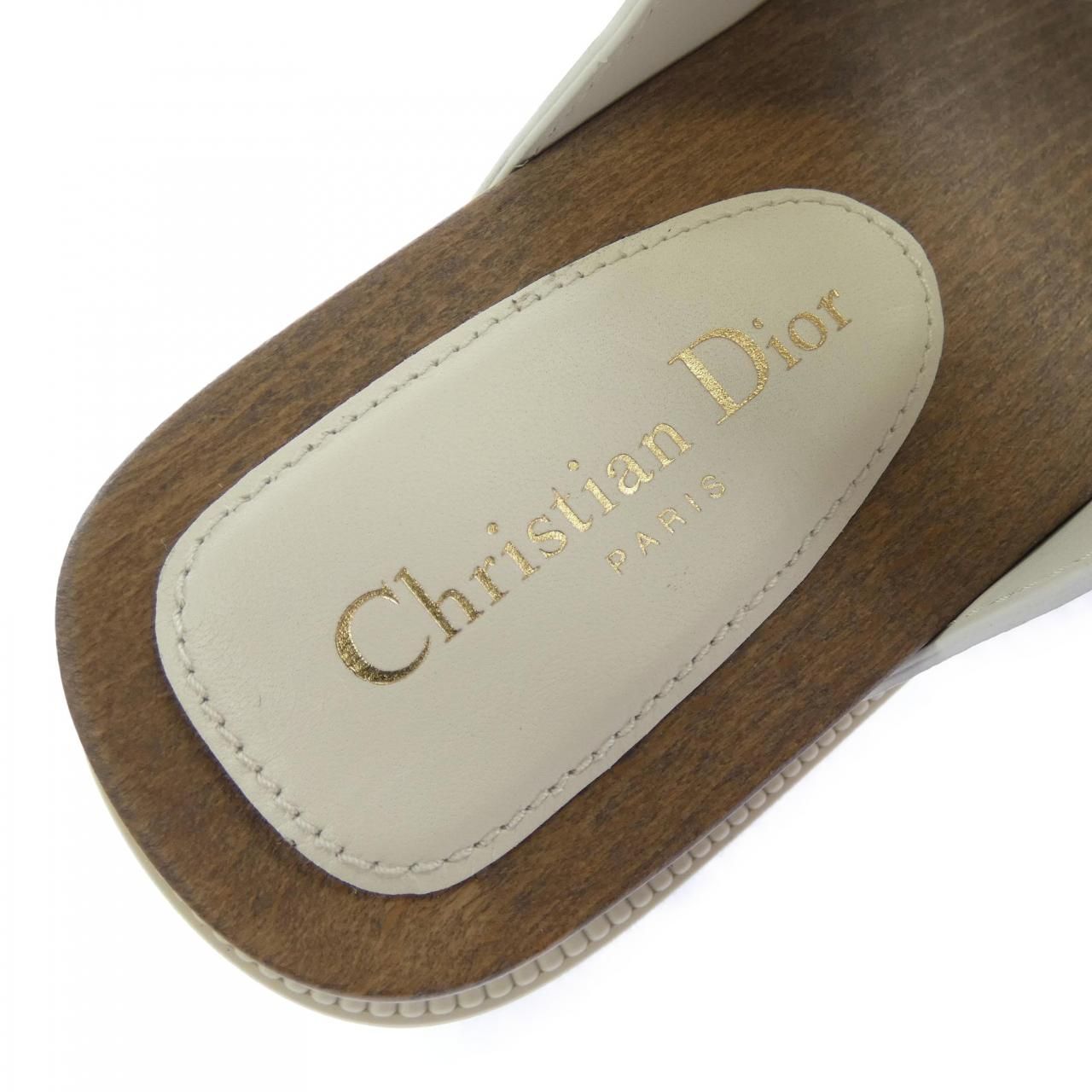 Dior Quake Sandals Beige — view 6