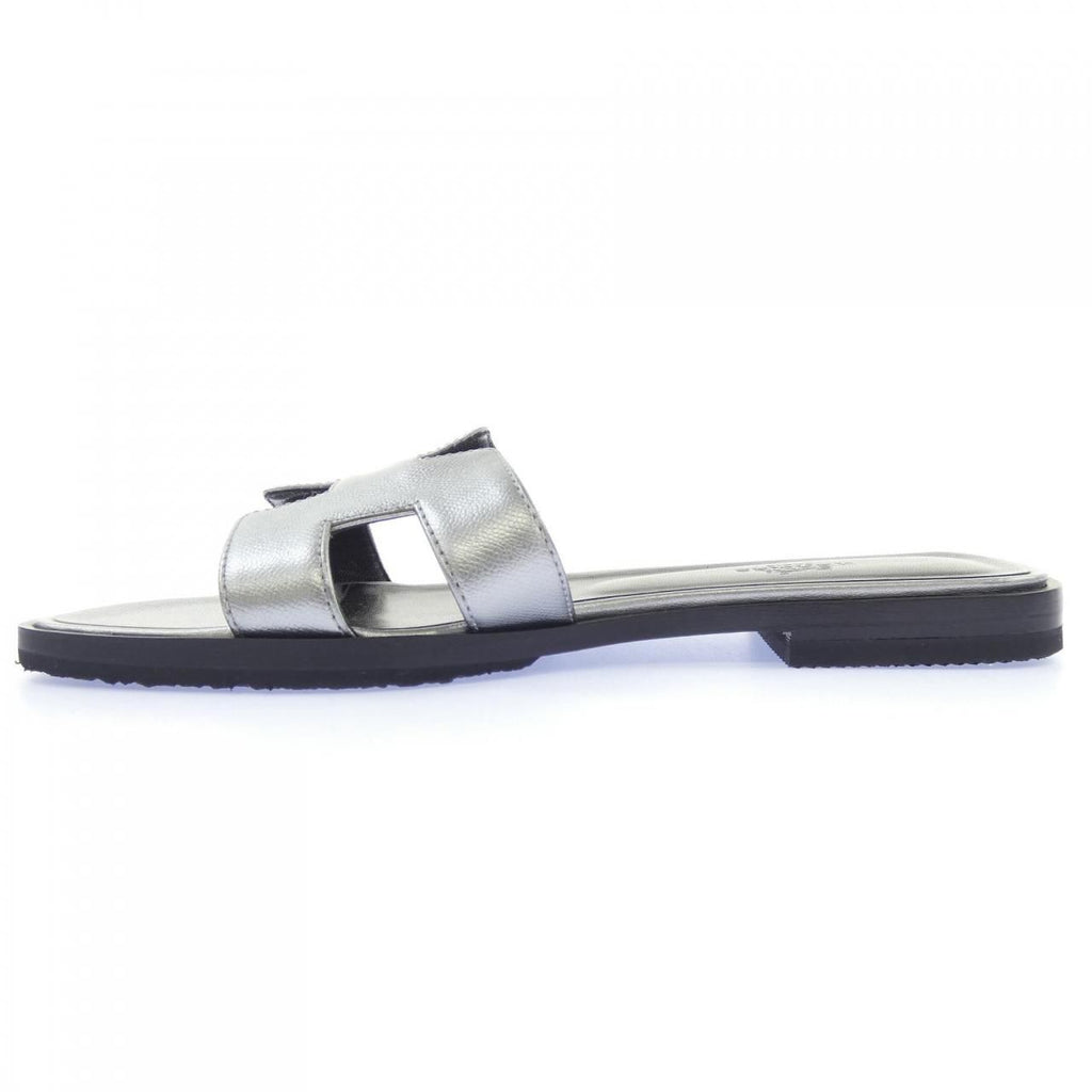Hermes Oran Sandals Silver — view 2