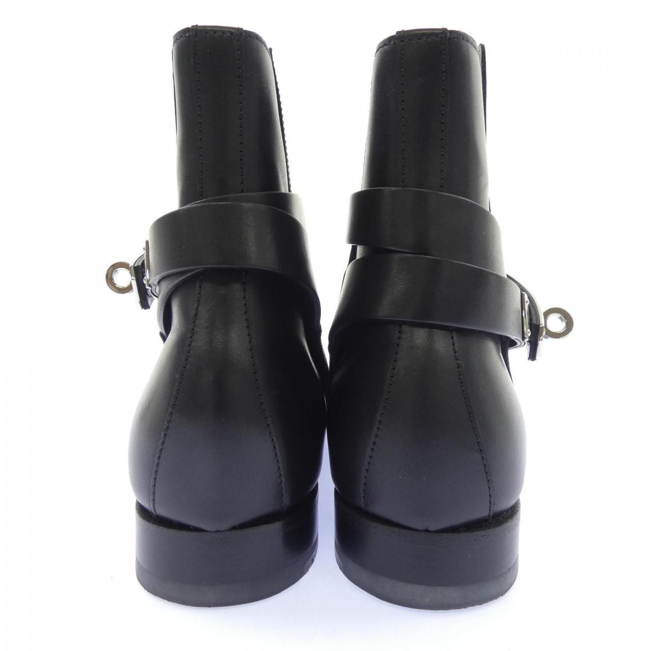 Hermes Neo Kelly Buckle Boots — view 5