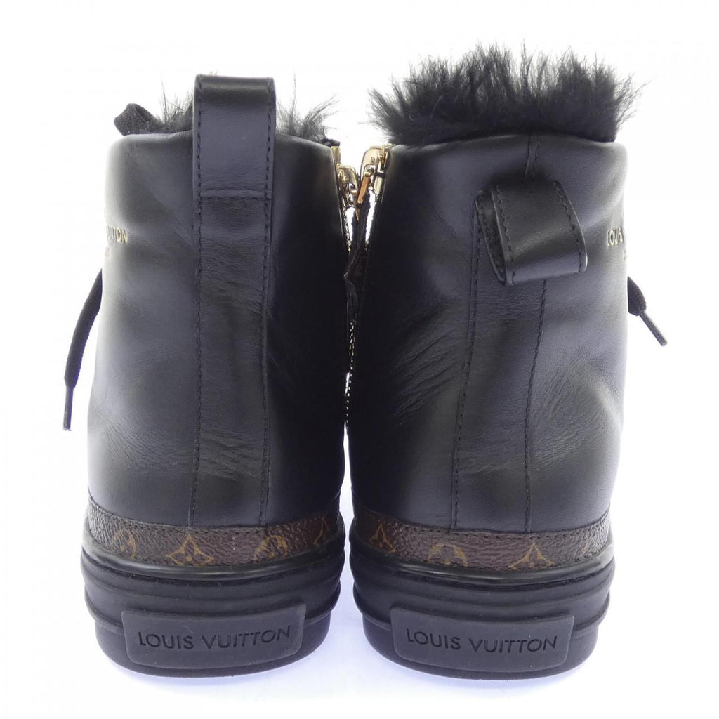 Louis Vuitton Stella Line Sneakers — view 5
