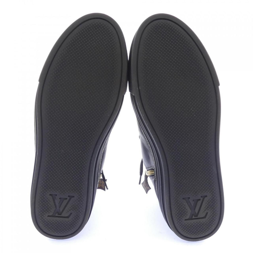 Louis Vuitton Stella Line Sneakers — view 4