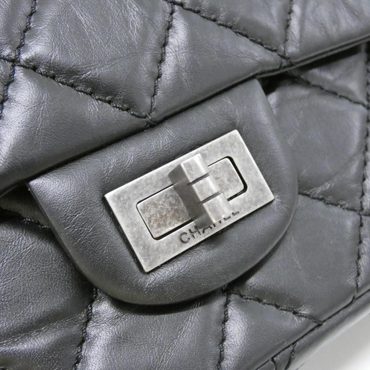Chanel Shoulder Bag Black — view 4
