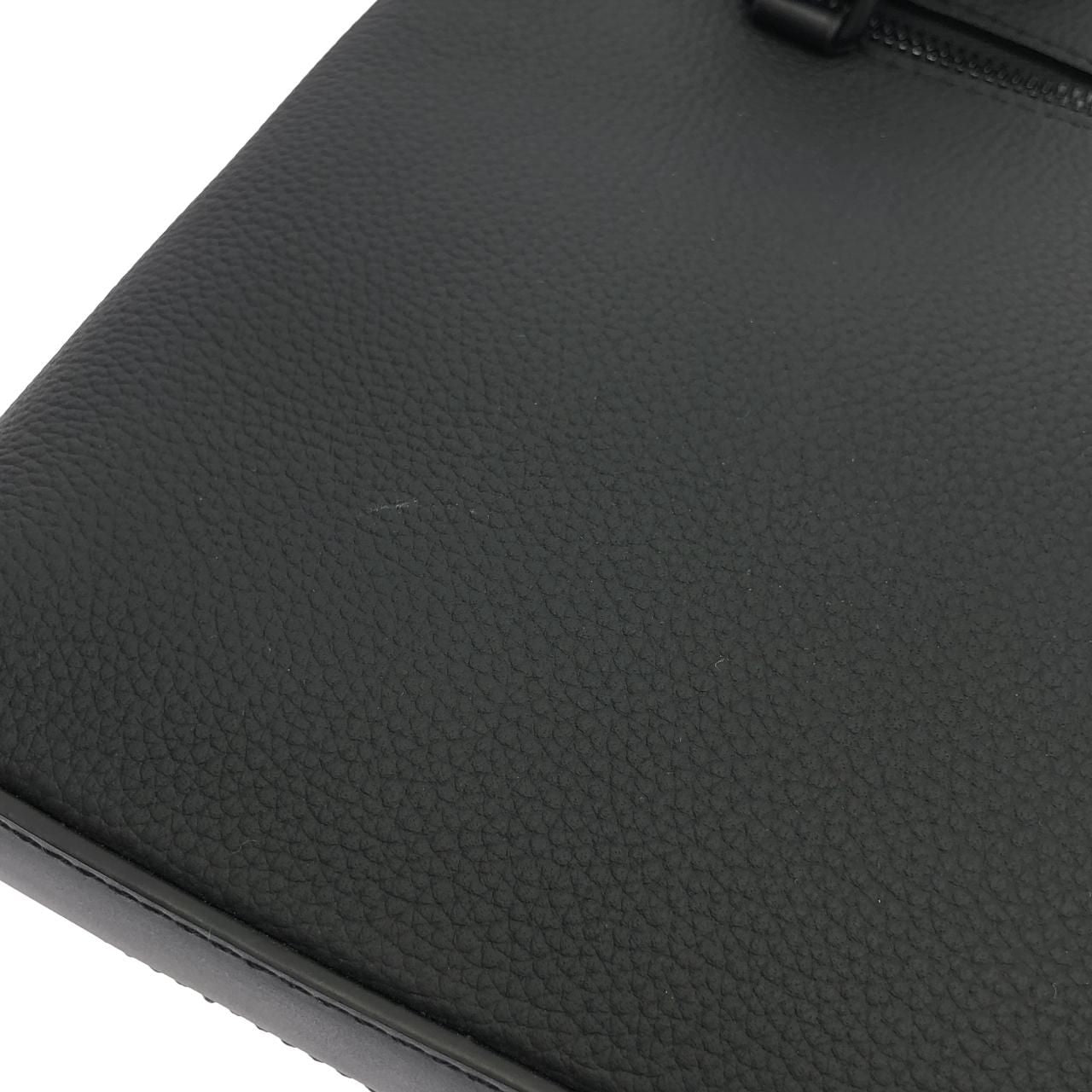 Louis Vuitton LV Aerogram Takeoff Pouch — view 4