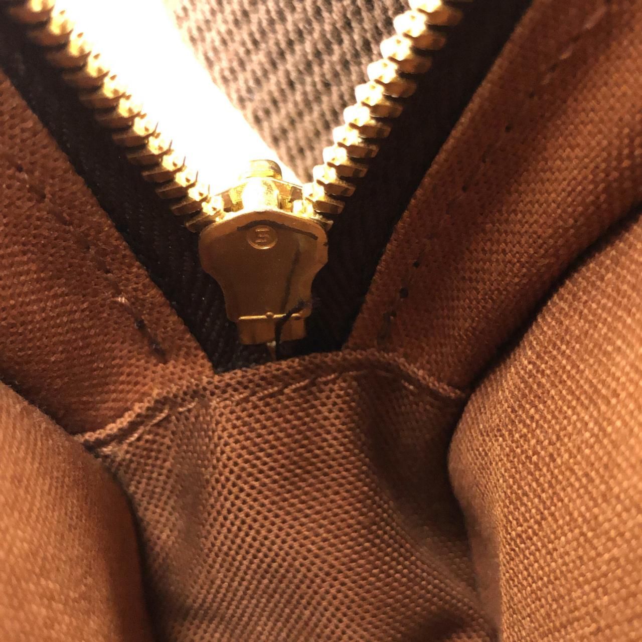 Louis Vuitton Monogram Pochette Gange — view 8