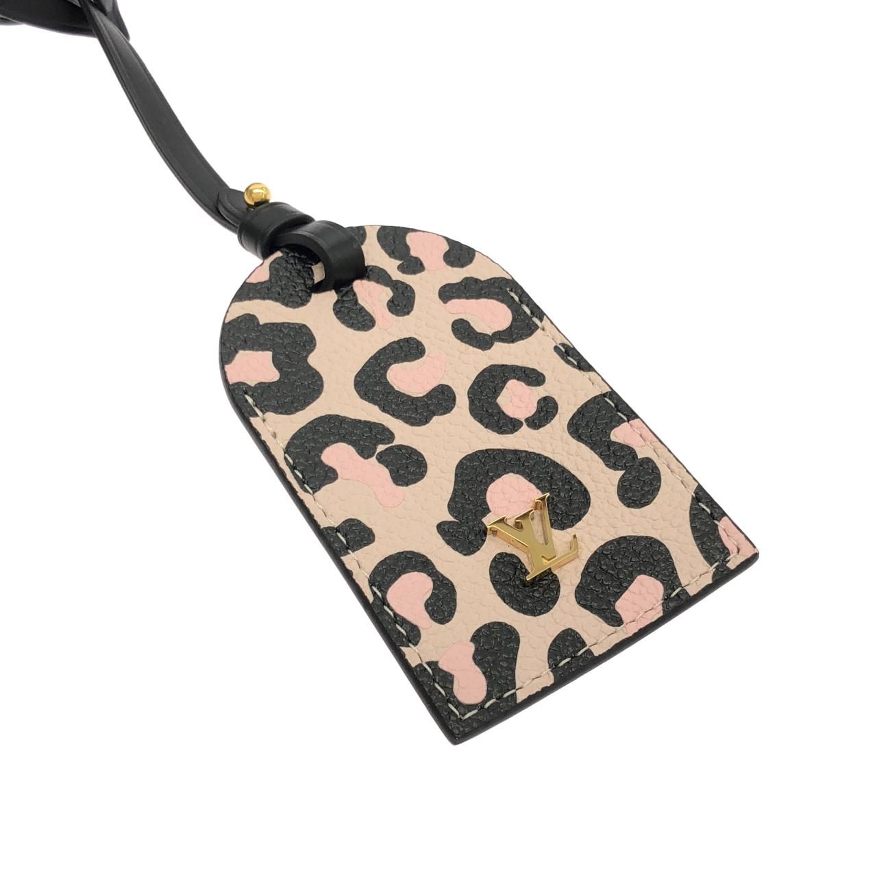 Louis Vuitton Monogram Empreinte Neverfull MM — view 4