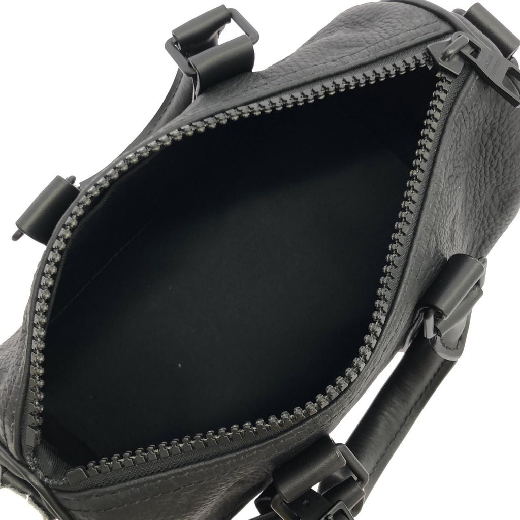 Louis Vuitton Taurillon Monogram Keepall Bandouliere 25 cm Boston — view 8