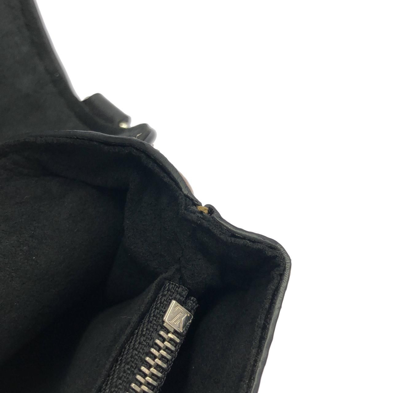 Louis Vuitton Monogram Pochette Kabuki Mask Shoulder — view 9