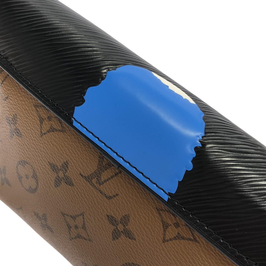 Louis Vuitton Monogram Pochette Kabuki Mask Shoulder — view 5
