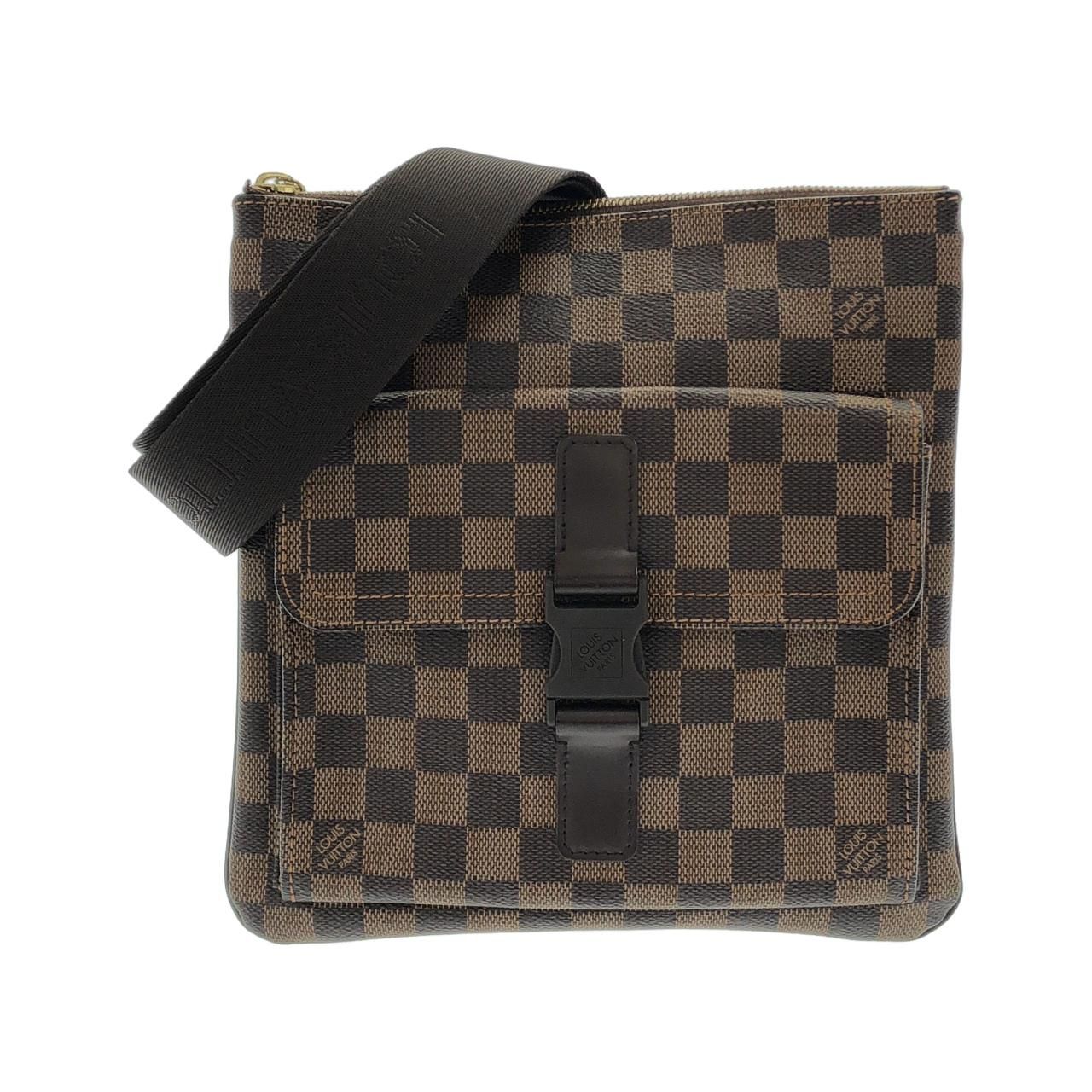 Louis Vuitton Damier Pochette Melville Shoulder