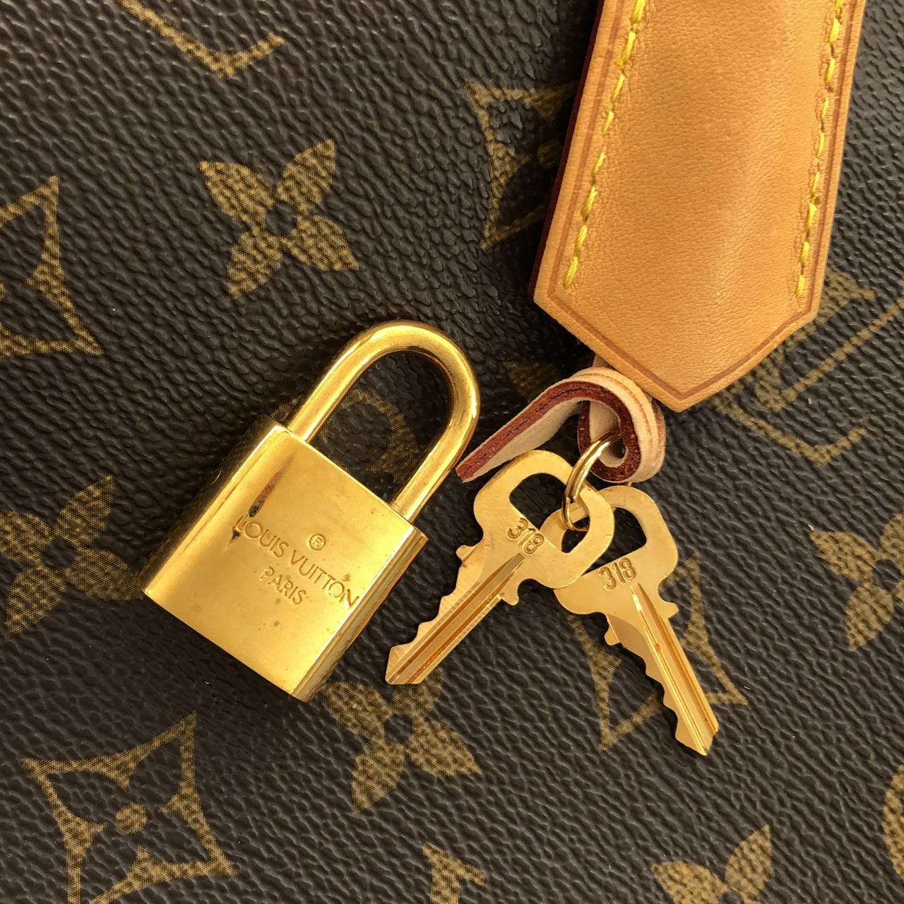 Louis Vuitton Monogram Montaigne BB — view 4