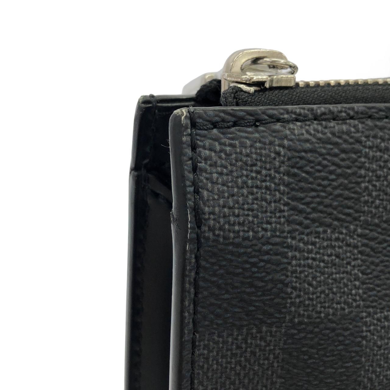 Louis Vuitton Damier Graphit Sac Plat Messenger — view 7