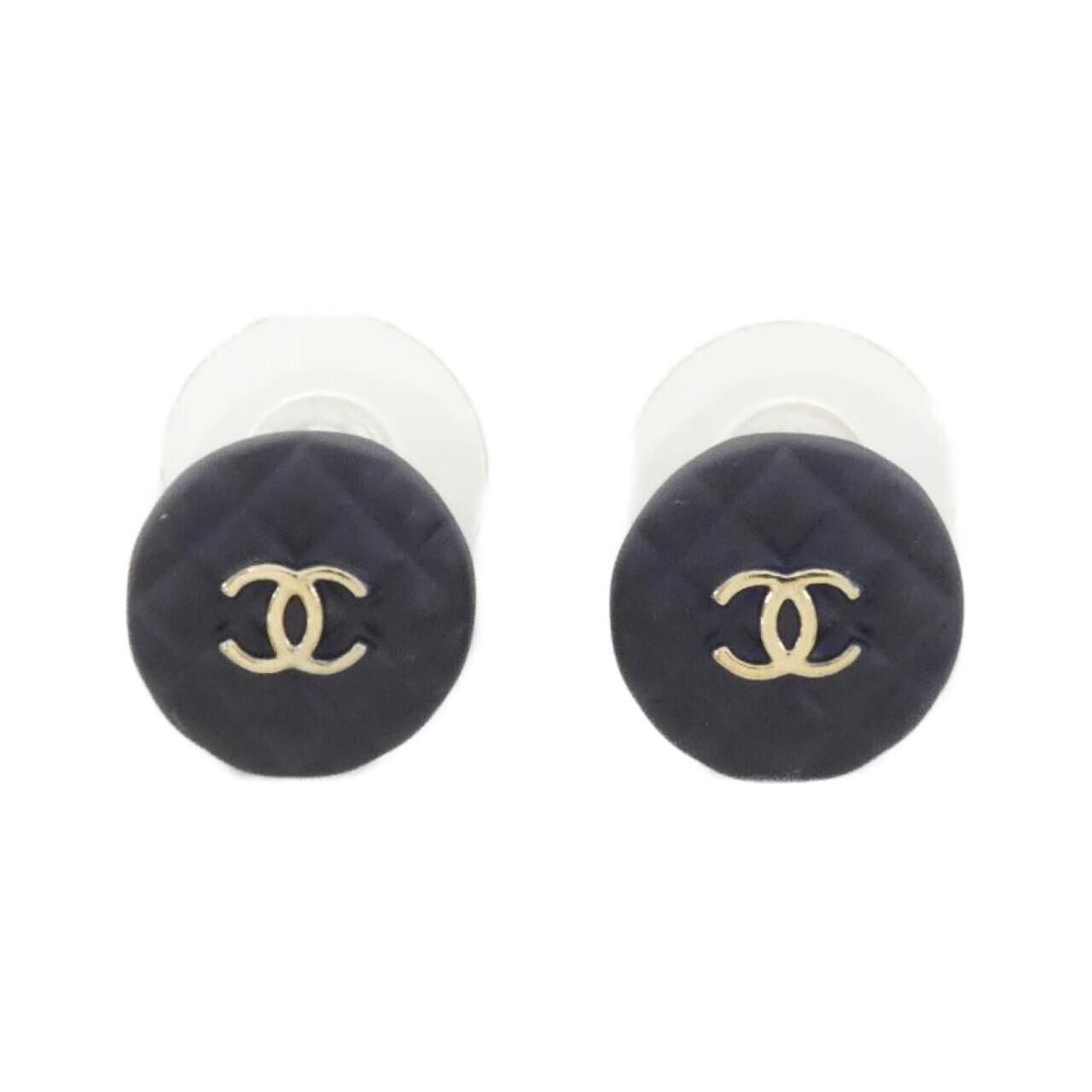 Chanel Earrings Gold