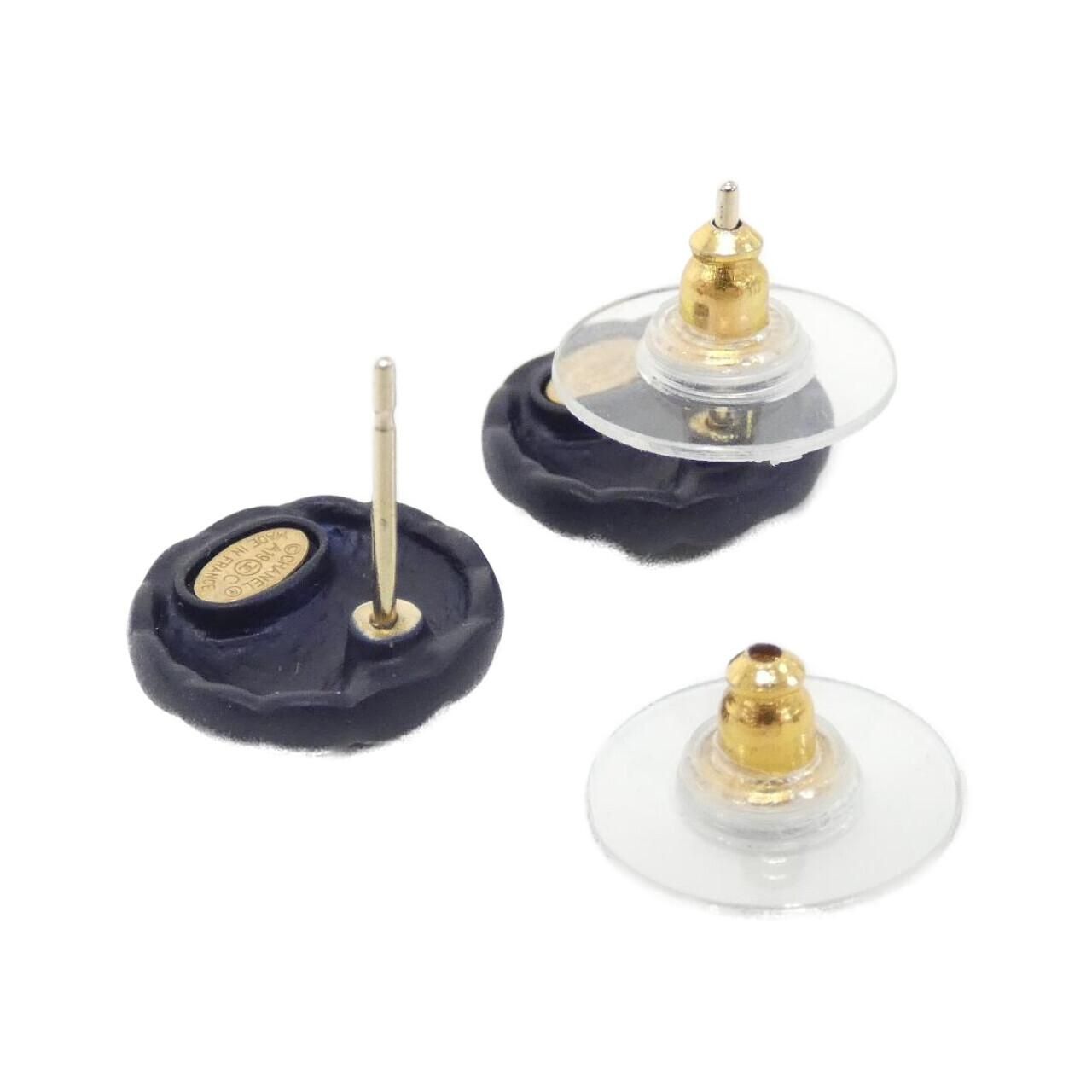 Chanel Earrings Gold — view 3