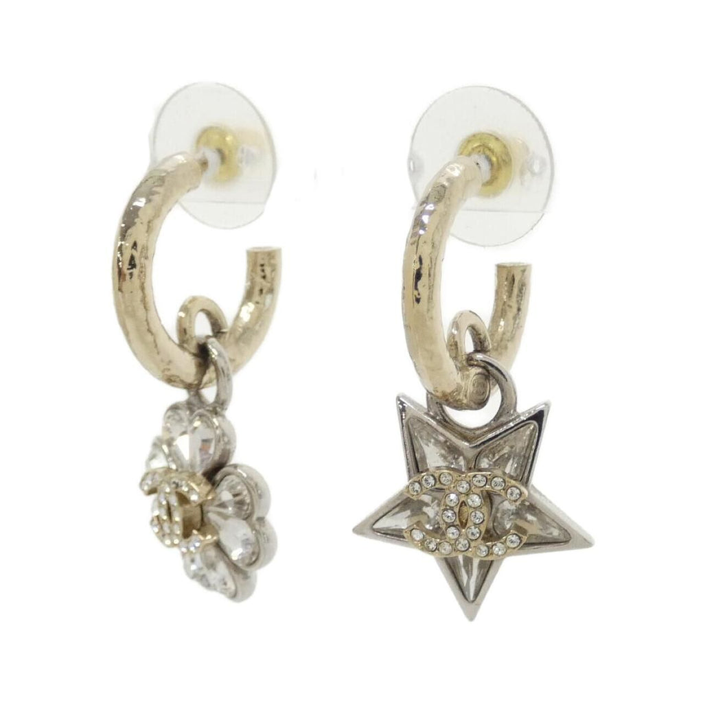 Chanel Earrings Gold — view 2