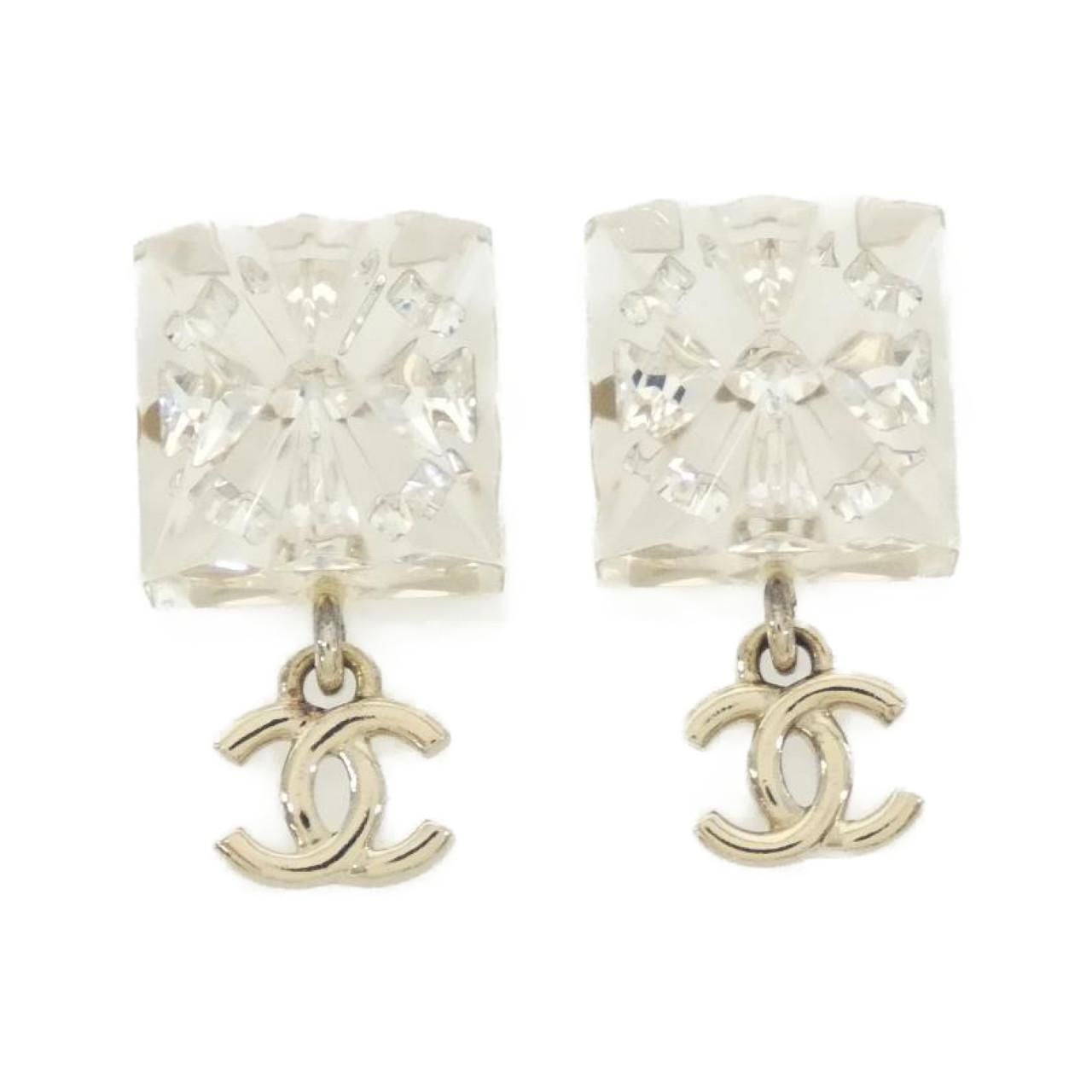 Chanel Earrings Gold