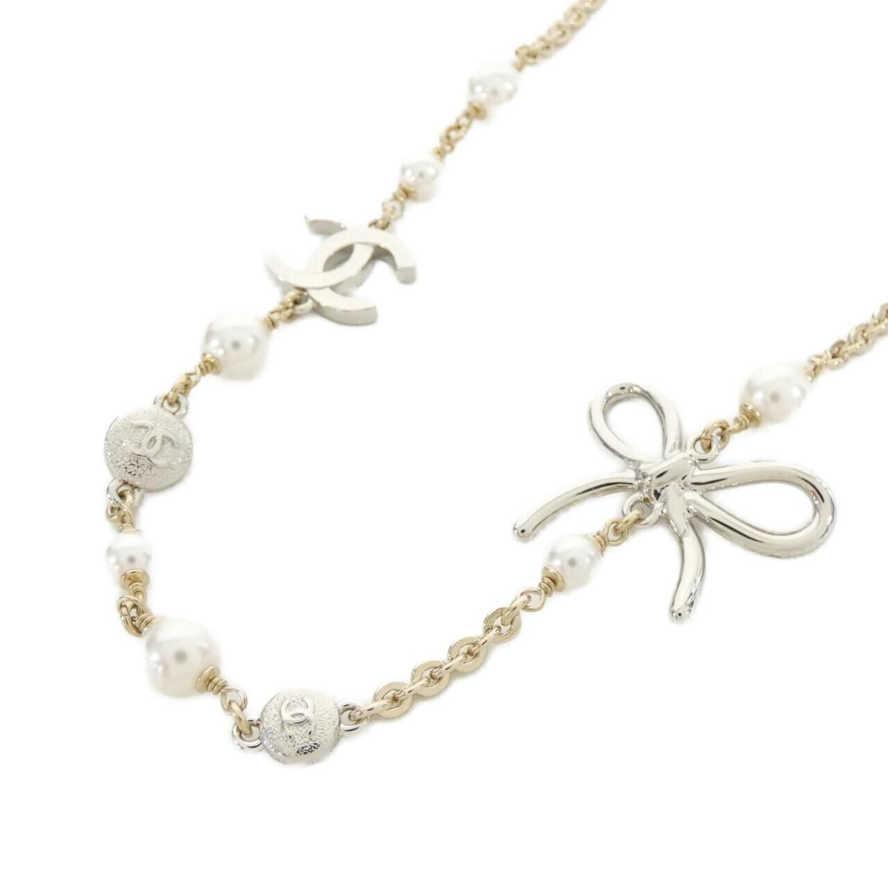 Chanel Necklace Gold — view 3