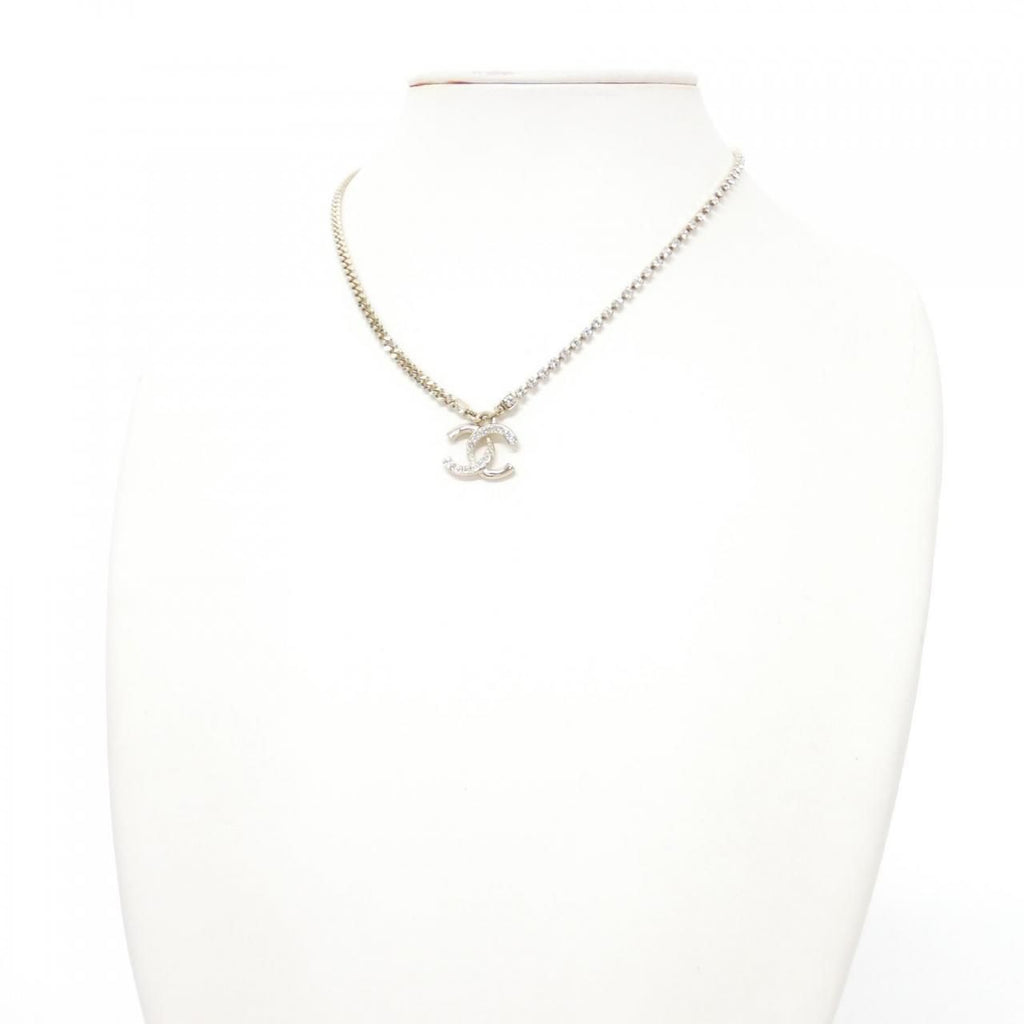 Chanel Necklace Gold — view 5