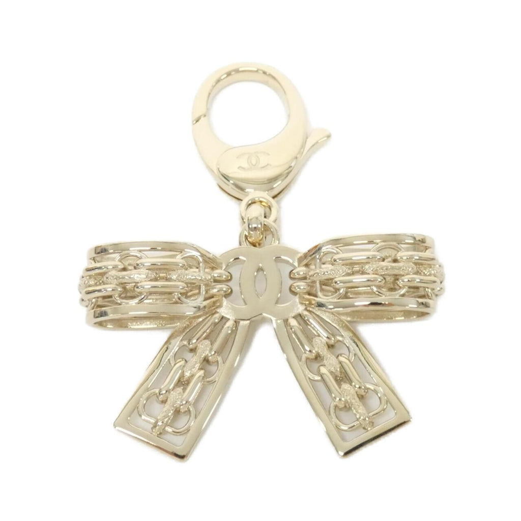 Chanel Key Holder Gold — view 2