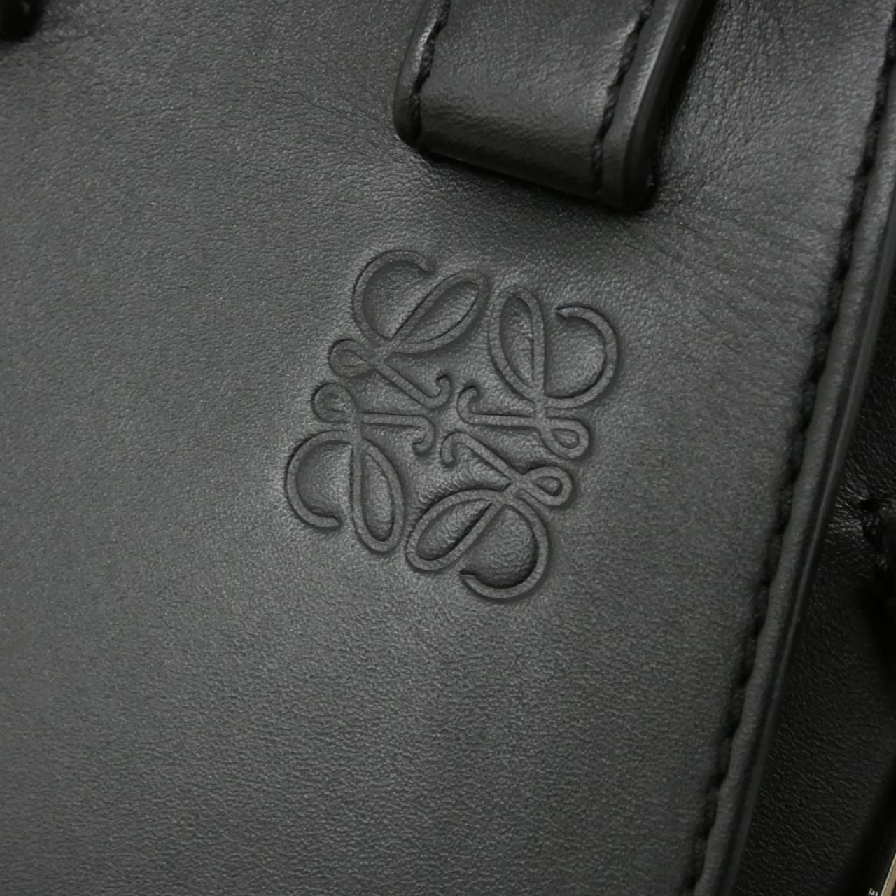 Loewe Hammock Compact Shoulder — view 4
