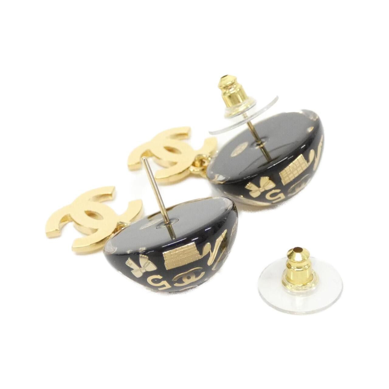 Chanel Earrings Gold — view 3