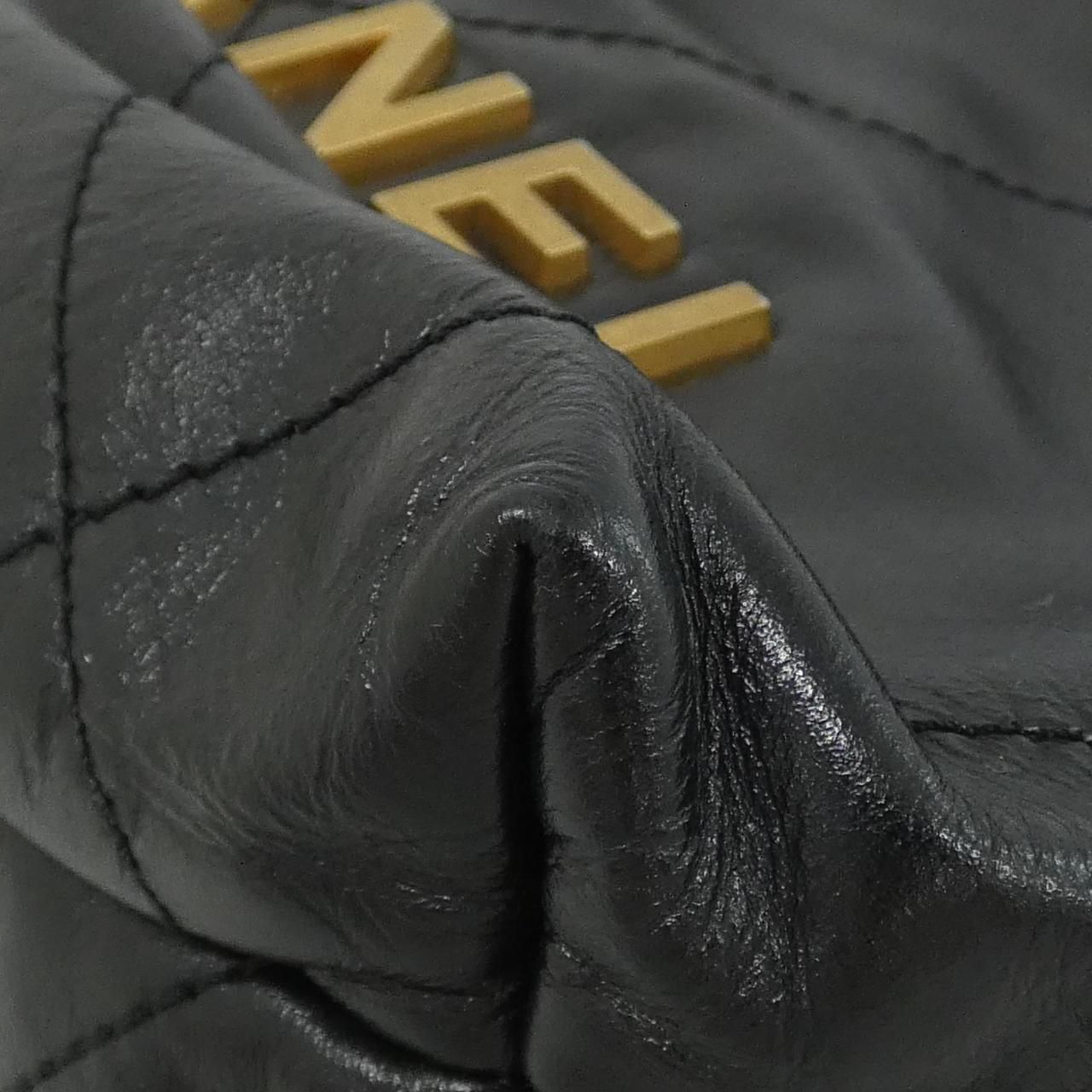 Chanel 22 Line Mini — view 3
