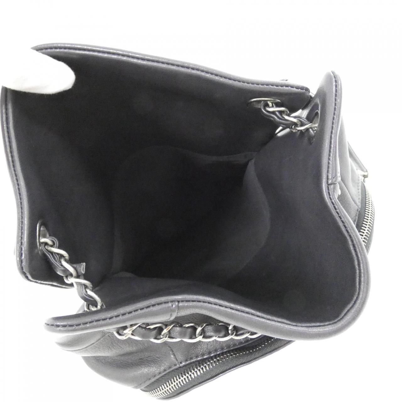 Chanel Backpack Black — view 9
