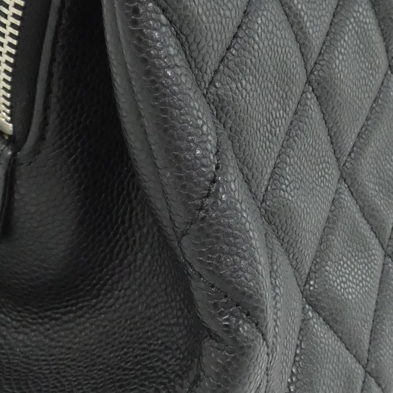 Chanel Shoulder Bag Black — view 5