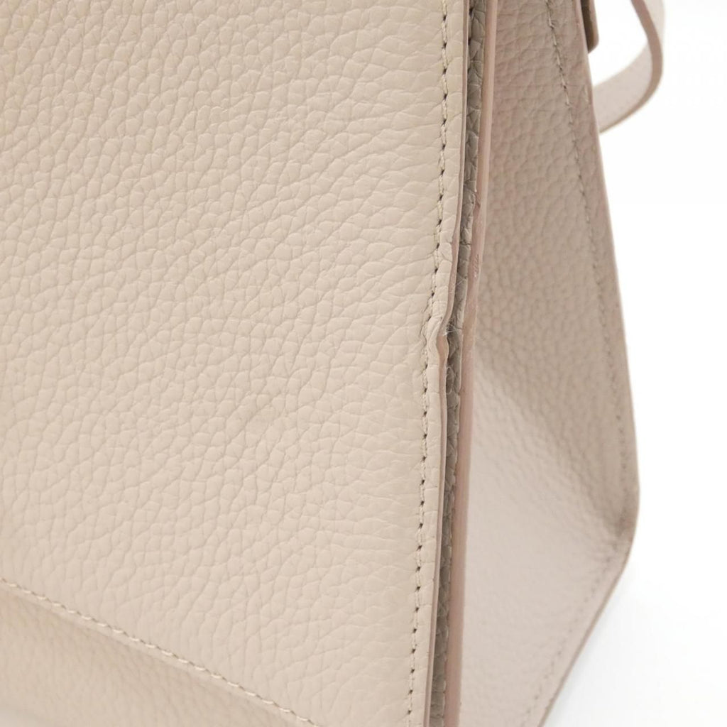 Louis Vuitton Twist One Handle MM — view 4