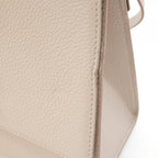 Louis Vuitton Twist One Handle MM — view 4