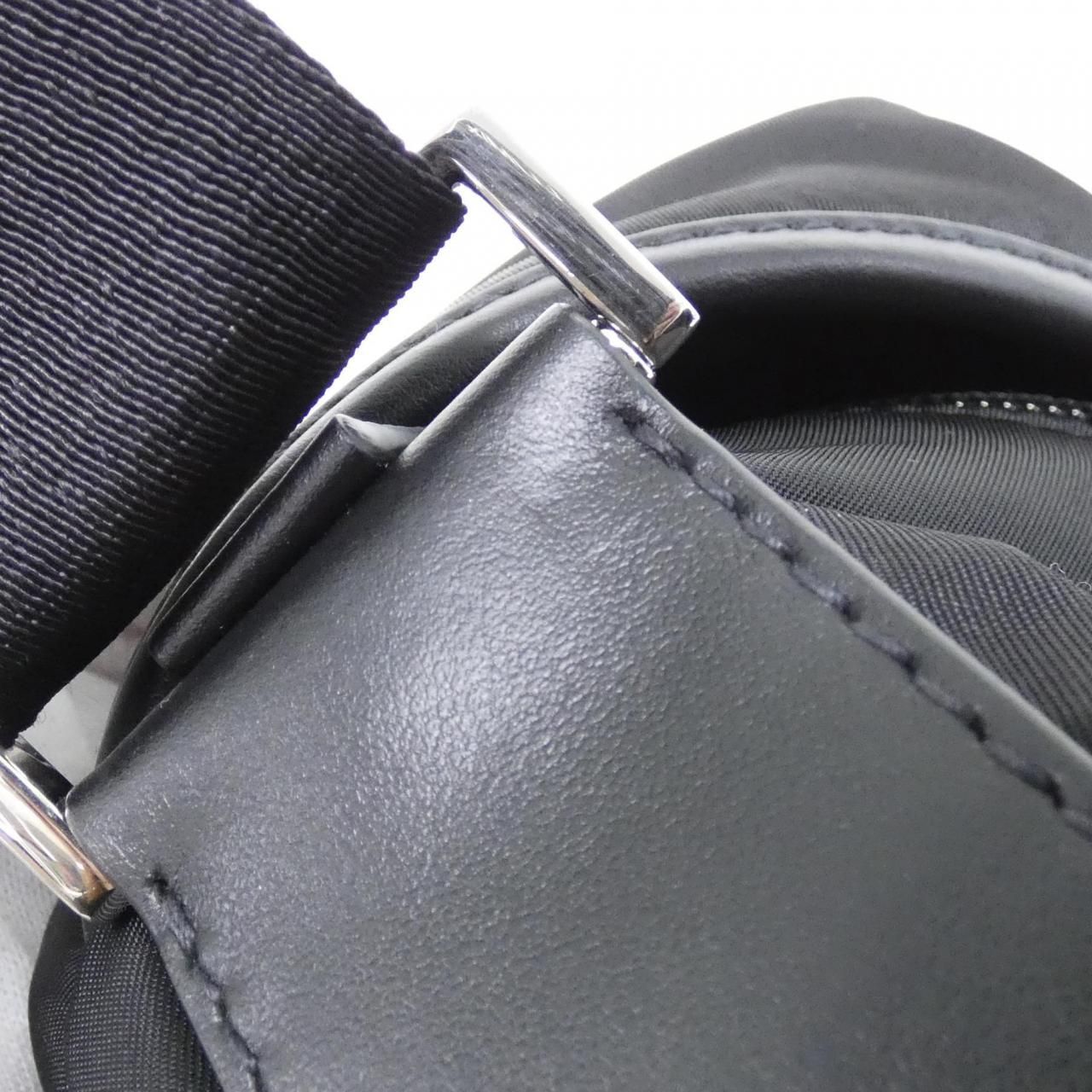 Prada Shoulder Bag Silver — view 4