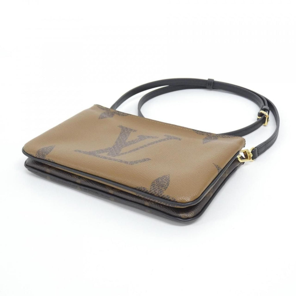 Louis Vuitton Monogram Giant Pochette Double Zip Shoulder — view 3